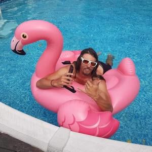 Meet your Posher, Thomas